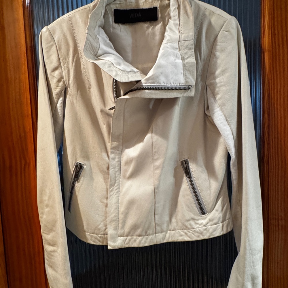 Veda Women's WHITE Leather Jacket
